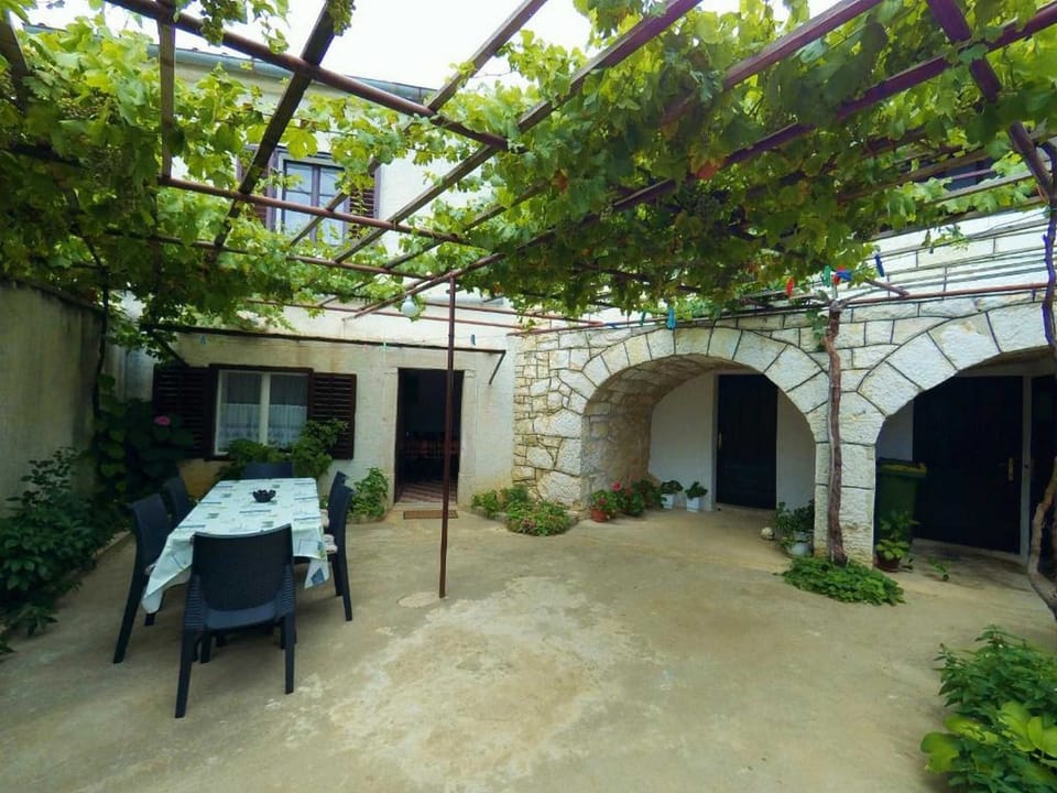 House (Three Bedroom Holiday Home with Terra) | Terrace/patio