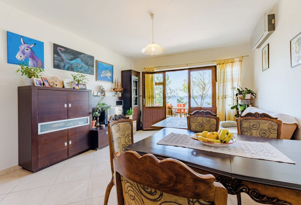 Apartment (Two Bedroom Apartment with Terrace an) | Living room