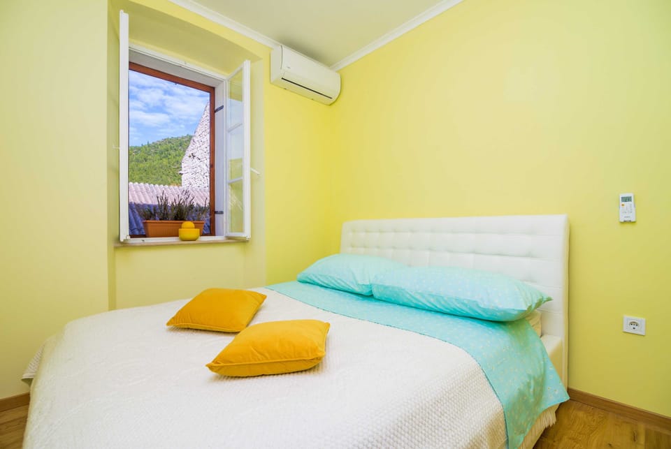 Villa (Three-Bedroom Villa with Terrace and ) | 3 bedrooms, free WiFi