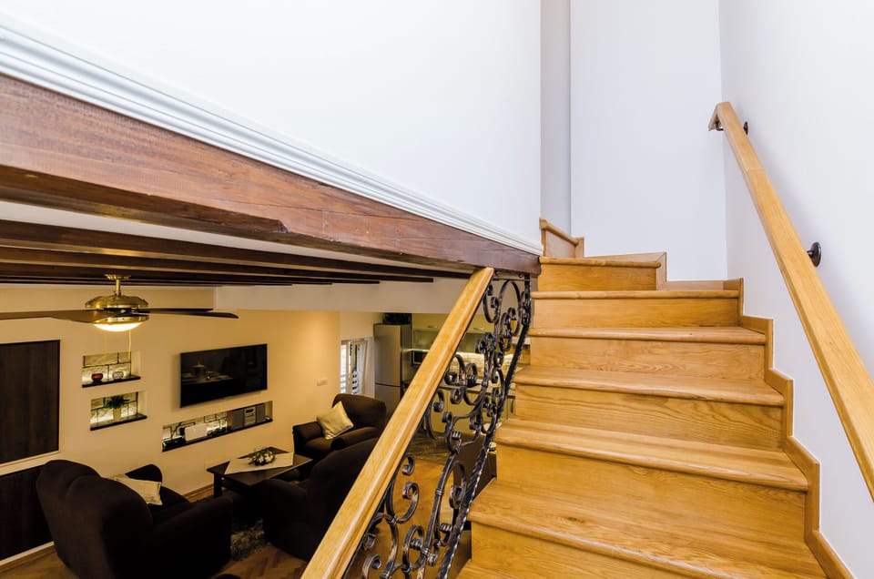 Apartment (Comfort Duplex Two Bedroom Apartment) | Interior detail