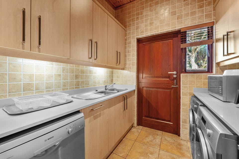Superior Villa, 4 Bedrooms, Private Pool, Garden View | Private kitchen | Espresso maker, electric kettle, toaster