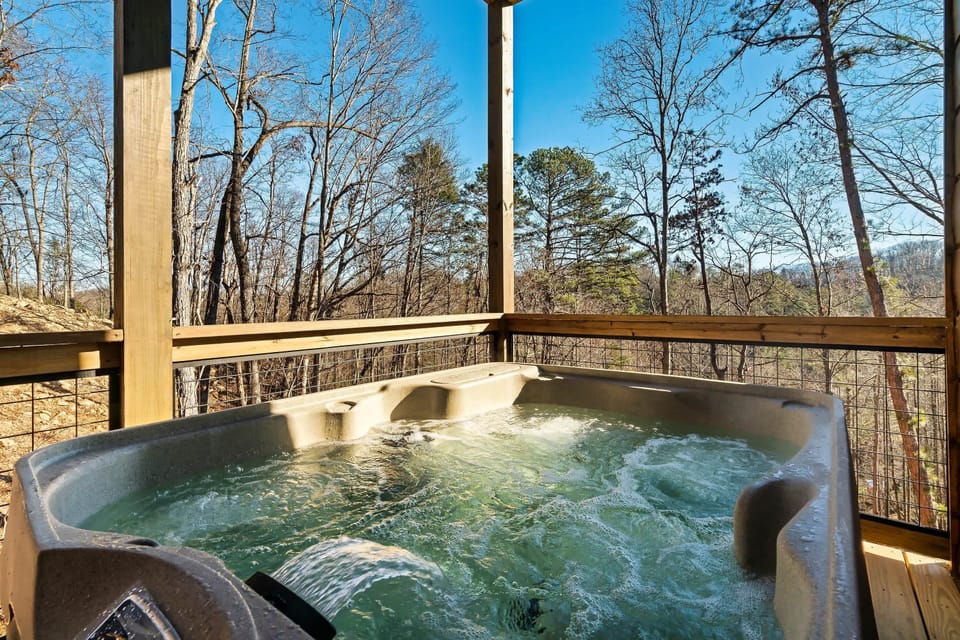Soak in luxury while surrounded by breathtaking forest views!