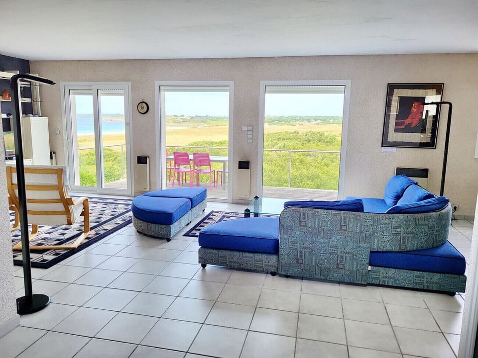 Fantastic sea view from the living room