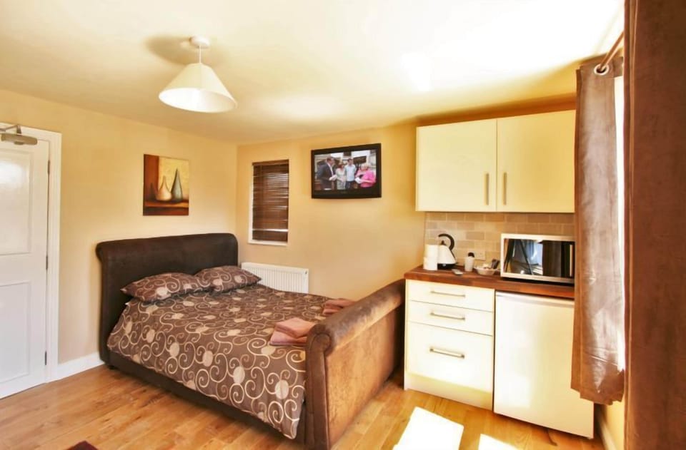 Double Room | Free WiFi