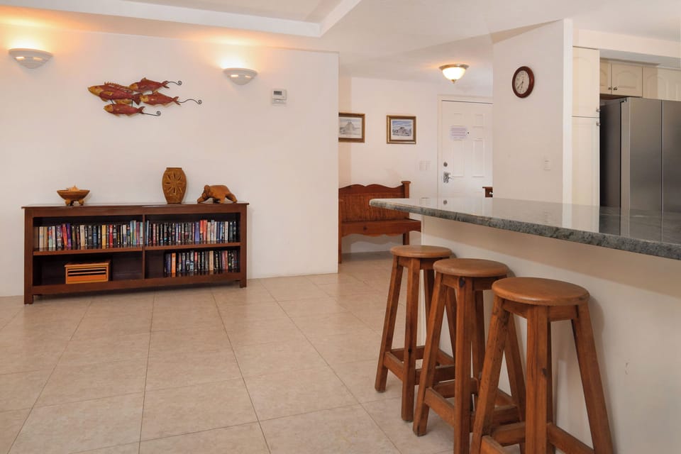 Take a seat at our island bar for your own personal happy hour before heading out into downtown Cozumel.