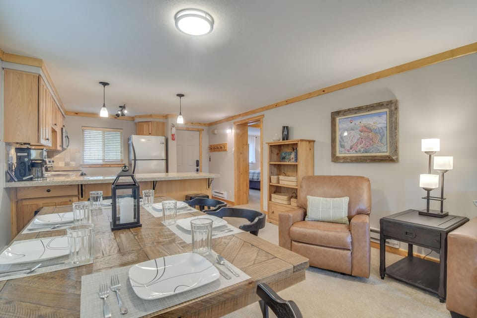 Apartment (2 Bedrooms) | Front of property