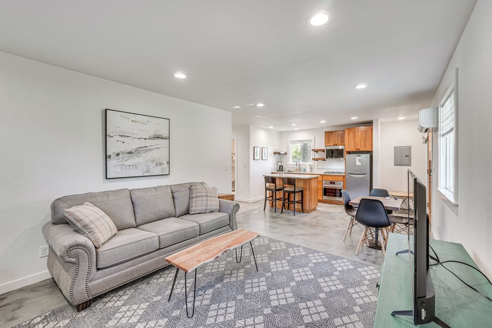 House (1 Bedroom) | Interior