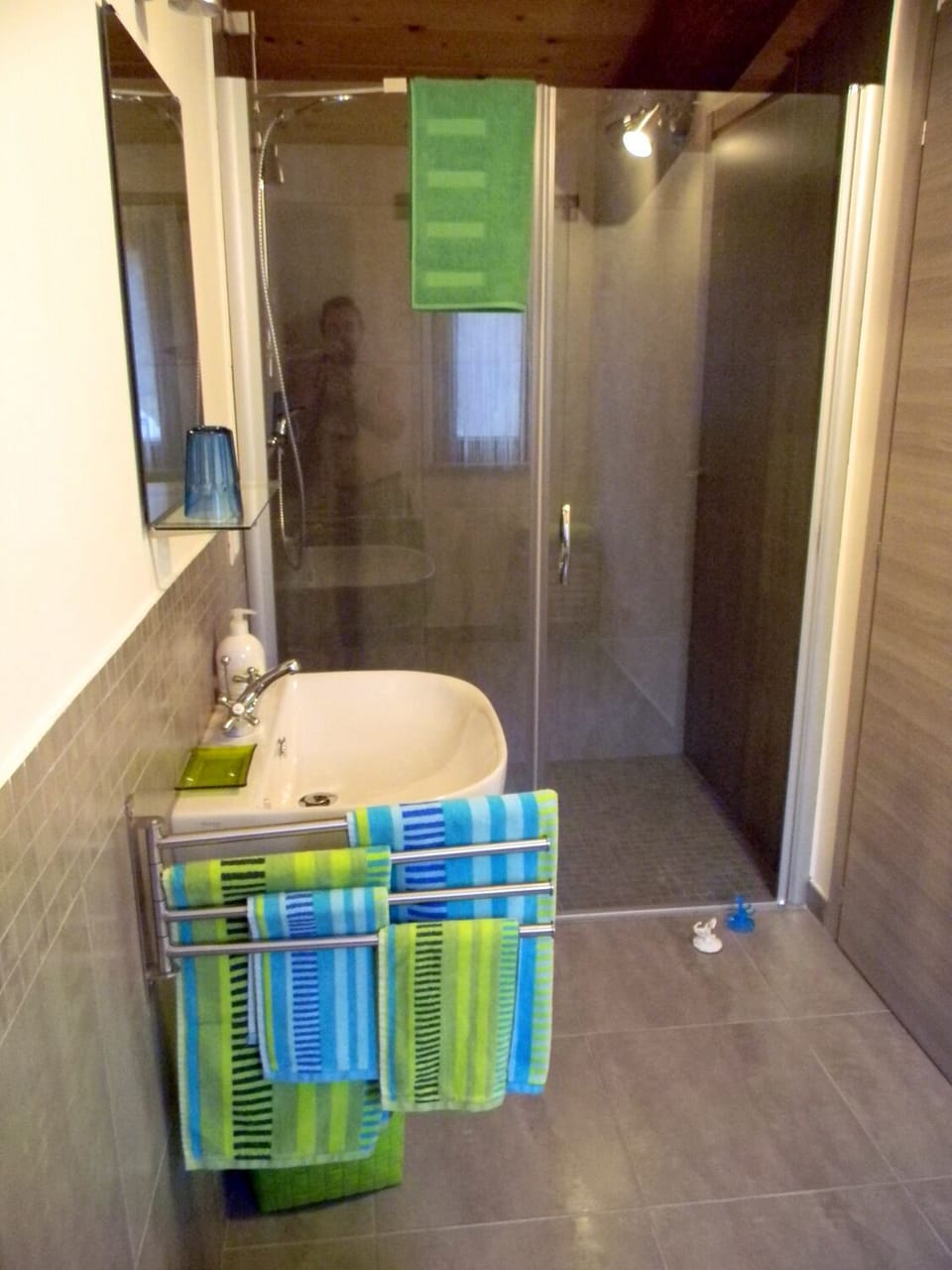 Apartment, Garden View | Bathroom | Hair dryer, bidet, towels, soap