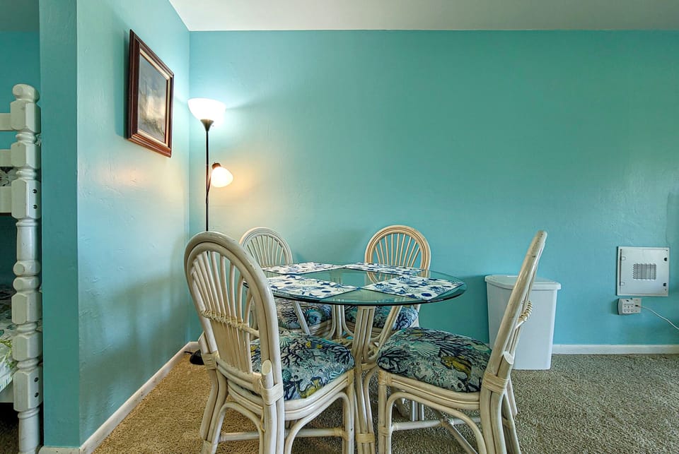 Dining Room-02
