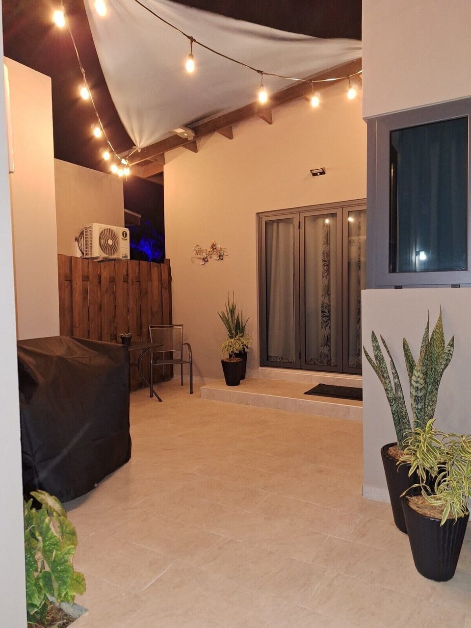 Cozy Outdoor Area