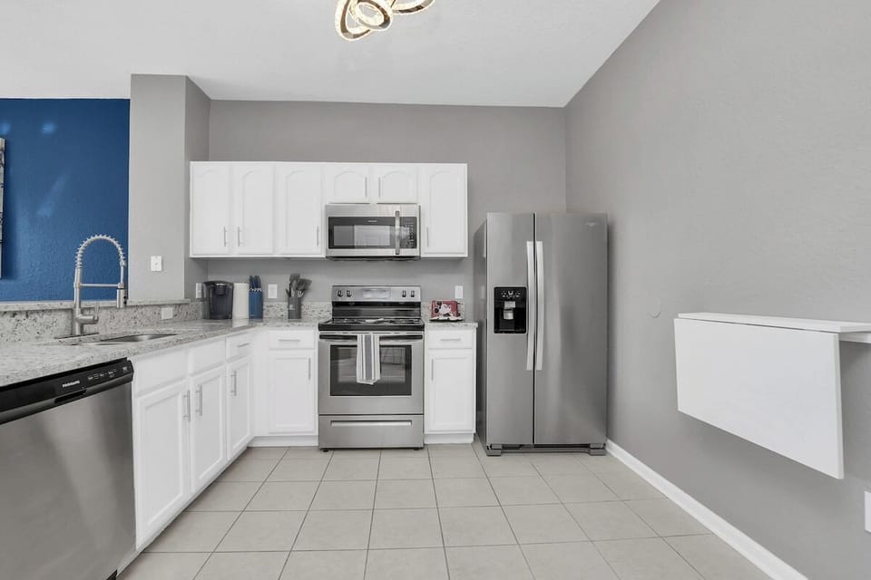 Fully stocked kitchen 