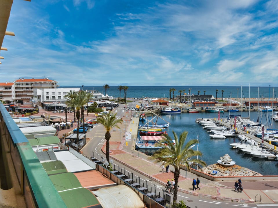 Marina