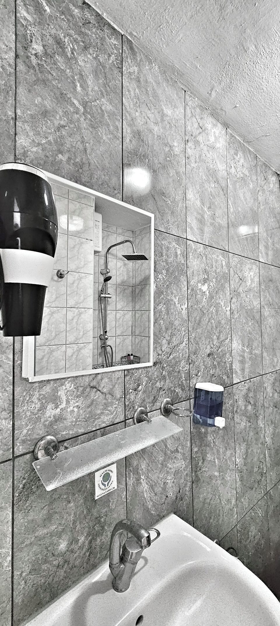 Shower, hydromassage showerhead, hair dryer, slippers