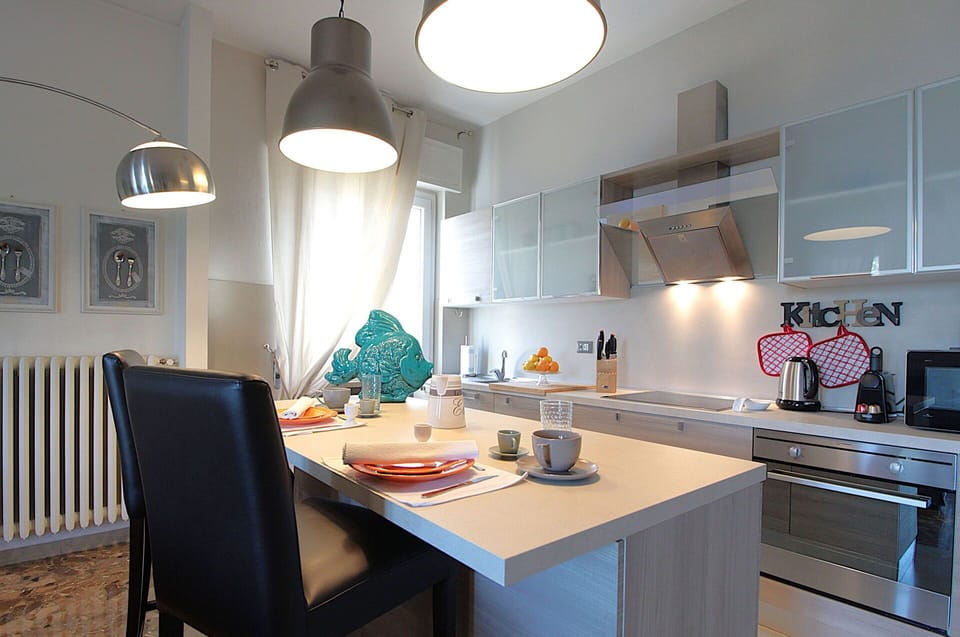 Autumn, Kitchen, Spring, Summer