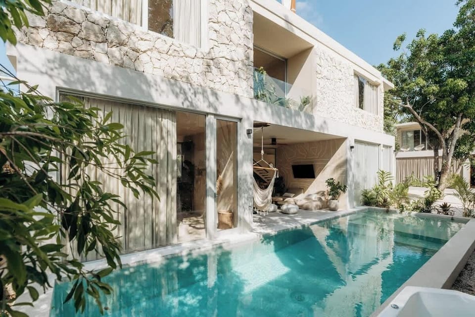 Full size pool