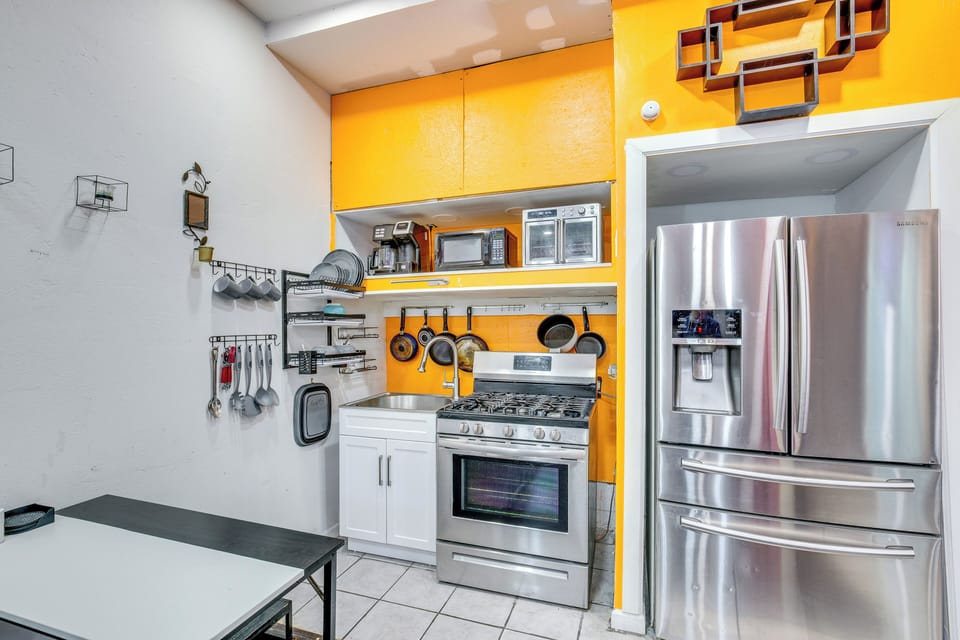 Kitchen | Single-Story Studio Apartment Unit | In-Unit Laundry