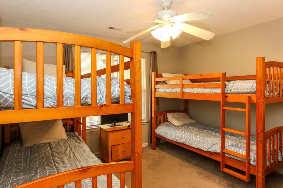 Bunk room /extra twin