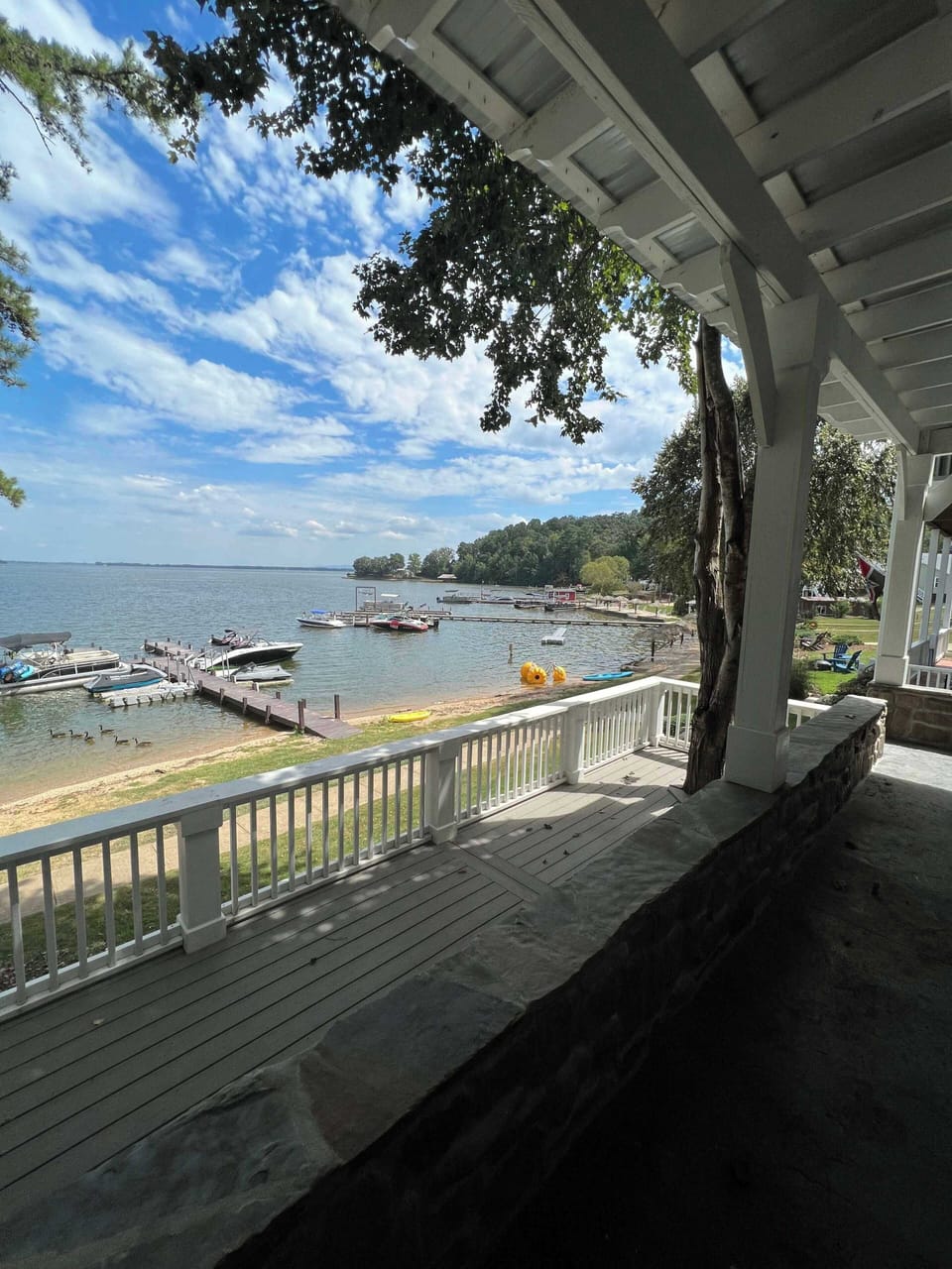 Endless Lakefront Views