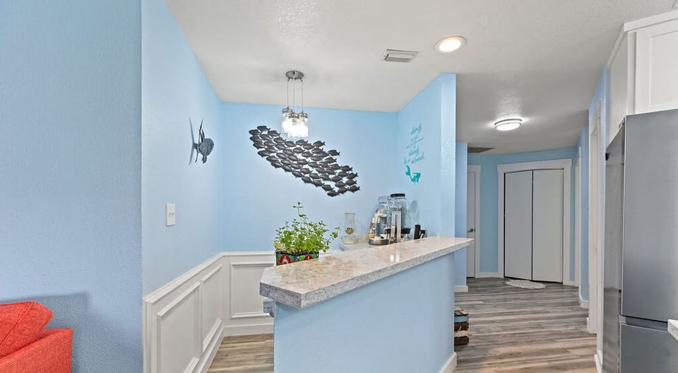 Condo | Living area | 40-inch flat-screen TV with cable channels