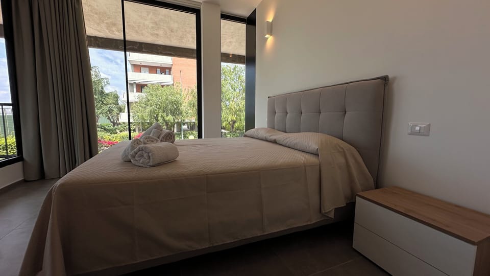 Deluxe Apartment, Garden View | 1 bedroom, individually furnished, desk, laptop workspace