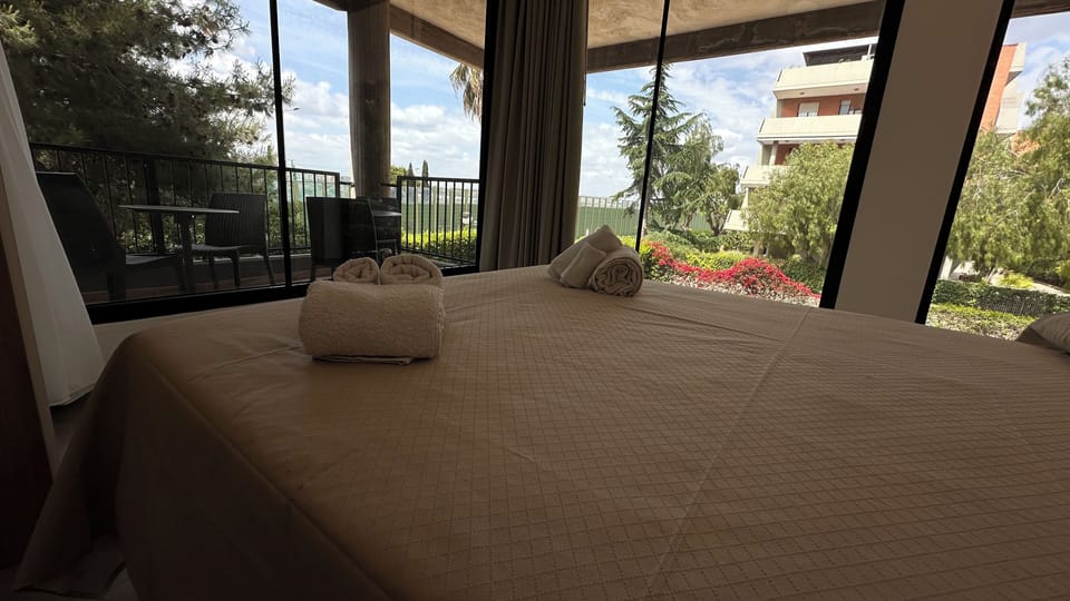 Deluxe Apartment, Garden View | 1 bedroom, individually furnished, desk, laptop workspace