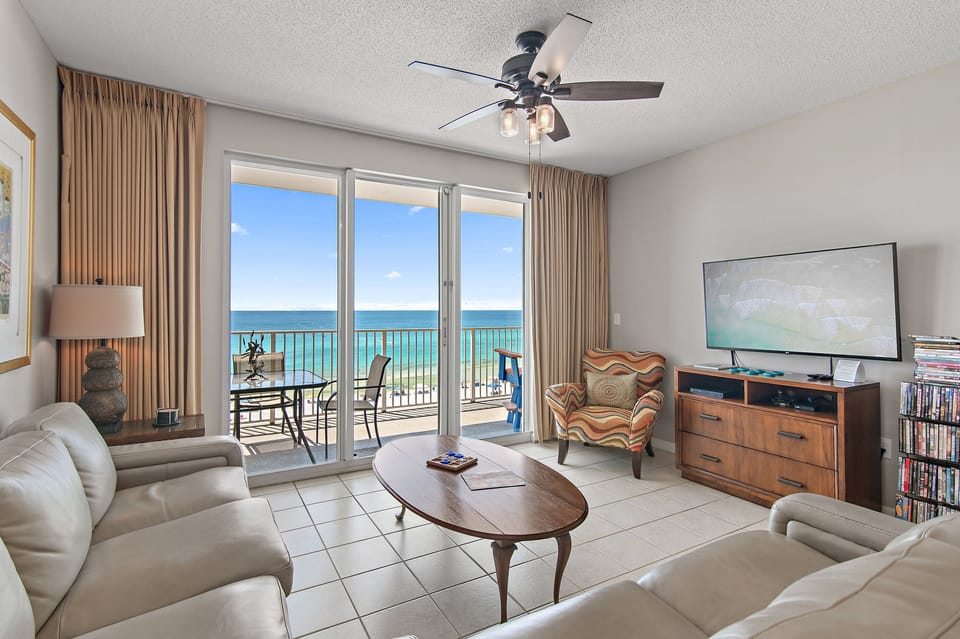 Spacious living area with plenty of seating, New Leather Sleeper Sofa and Love Seat, Gulf views, 65" Smart TV with easy access to Roku, Prime TV, Netflix, and more!