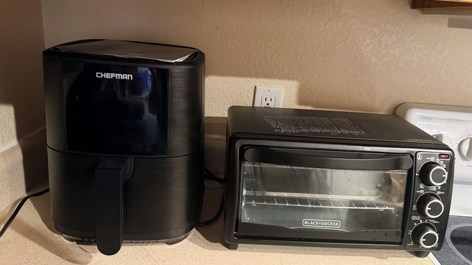 Air fryer and toaster oven
