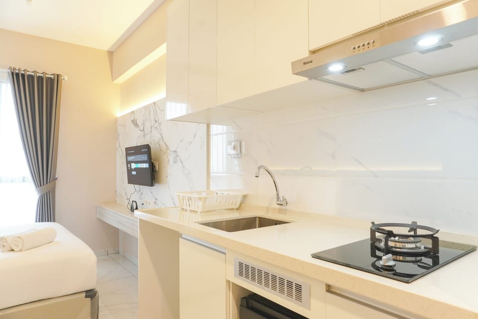 Studio | Private kitchen | Mini-fridge, stovetop, electric kettle, rice cooker