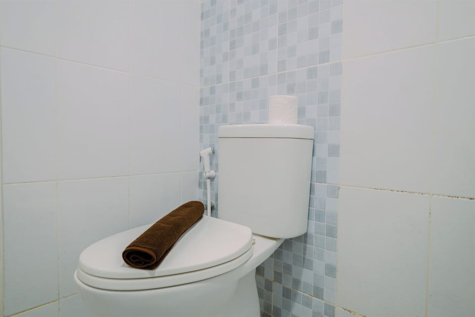 Apartment | Bathroom | Shower, towels