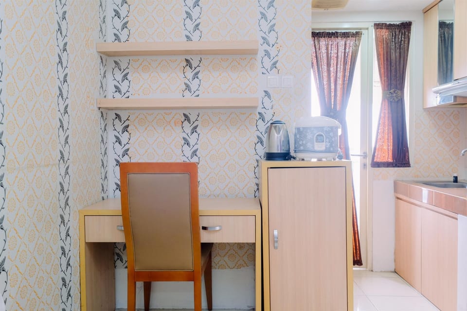 Studio | Desk, free WiFi