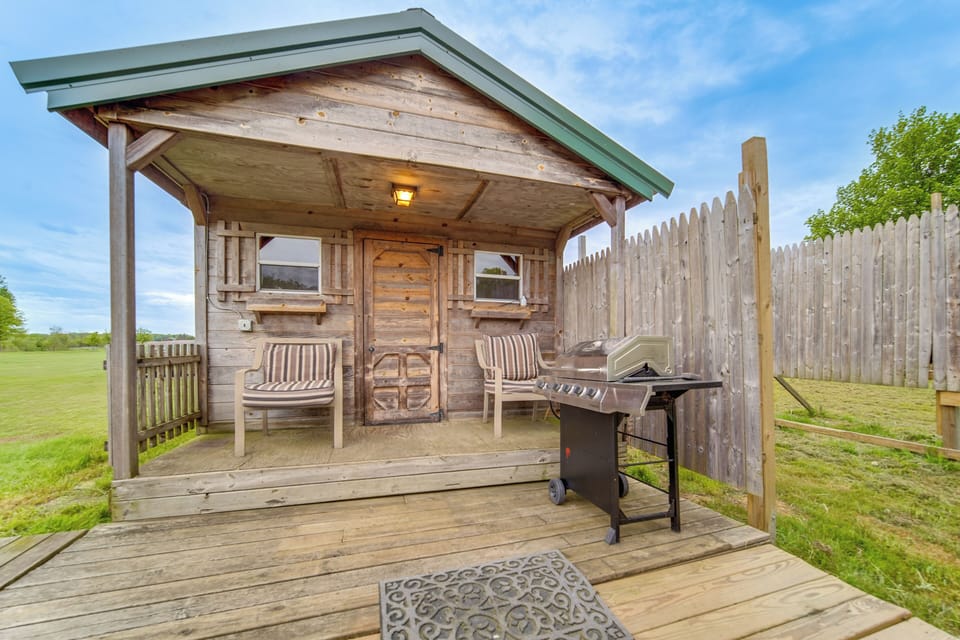 Studio Exterior | Unpaved Driveway (2 Vehicles) | Boat/Trailer Parking Allowed