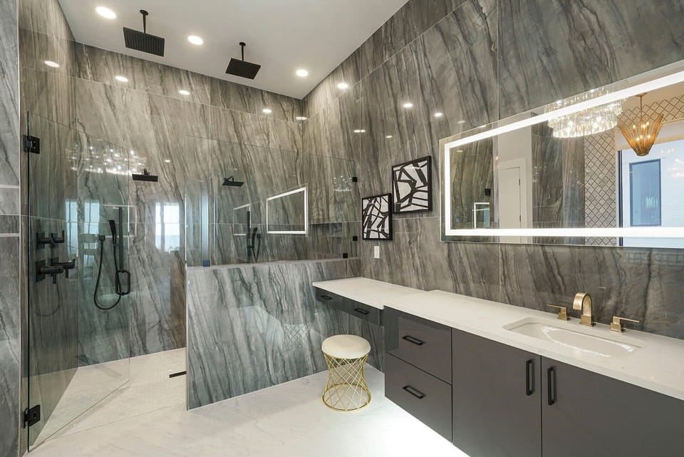 Le Maison Blanc - Miramar Beach - Bathroom