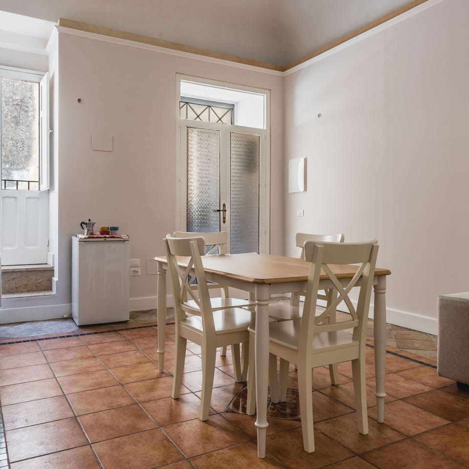 House | 1 bedroom