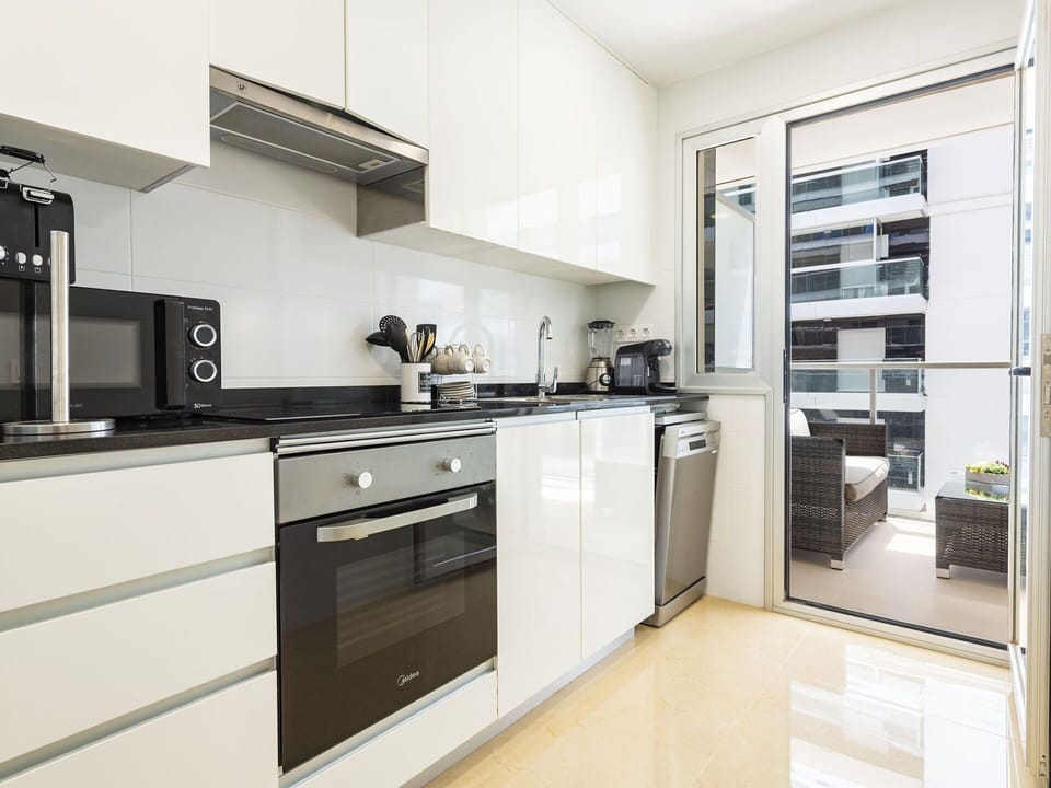 Cabinetry, Countertop, Kitchen Stove, Kitchen Appliance, Home Appliance, Kitchen, Wood, Interior Design, Stove, Floor