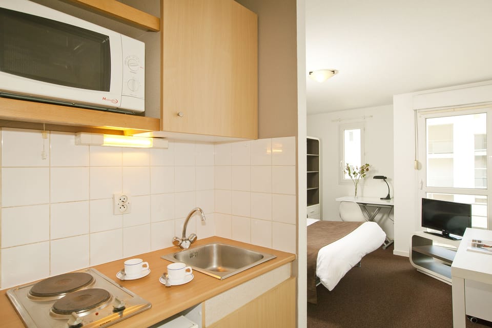 Private kitchenette