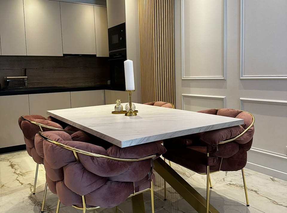 Apartment (Two Bedroom Apartment with Terrace an) | Dining room