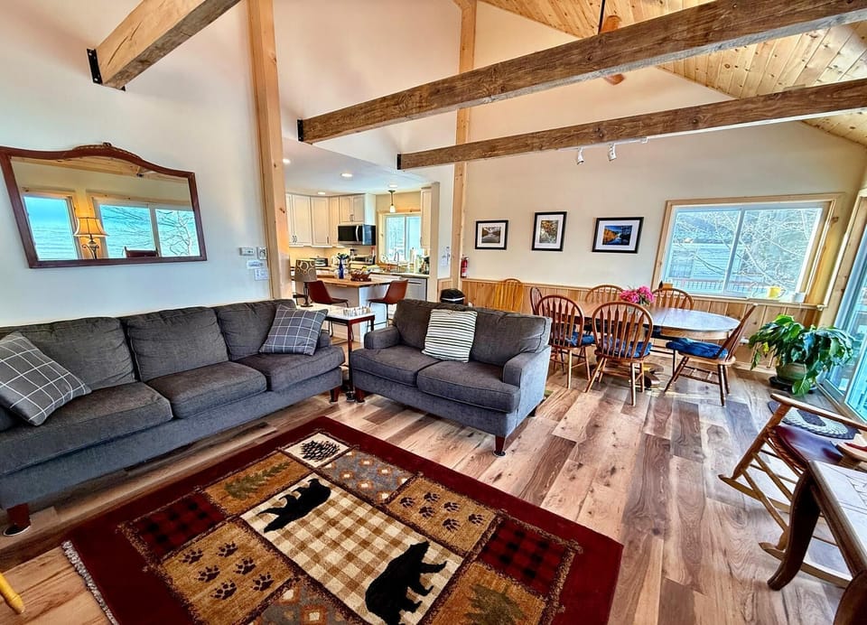 Oak cottage is open all-year round!
