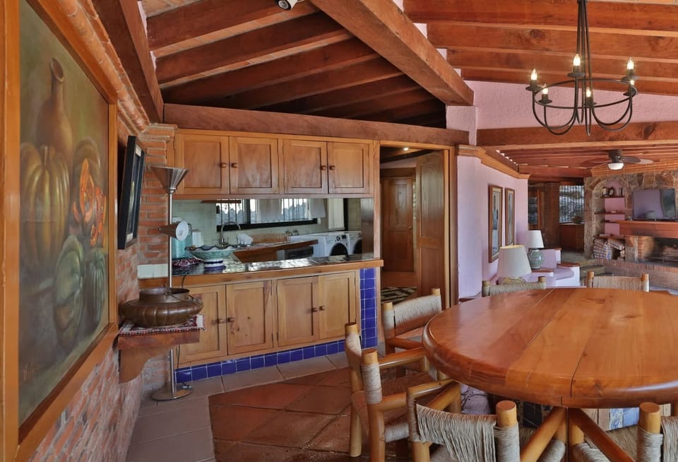 There's a convenient pass through from the kitchen to the dining area