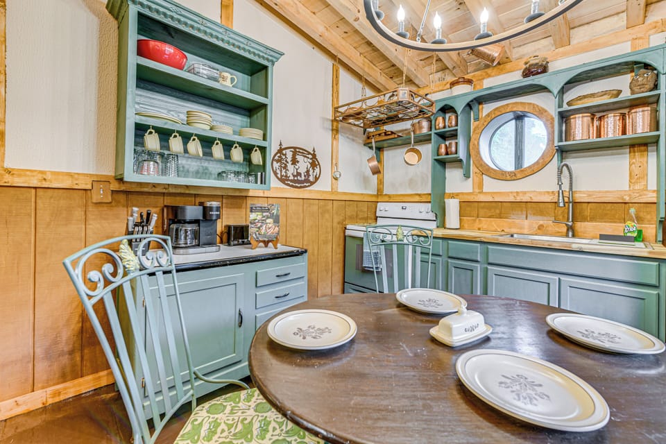 Cottage (2 Bedrooms) | Interior