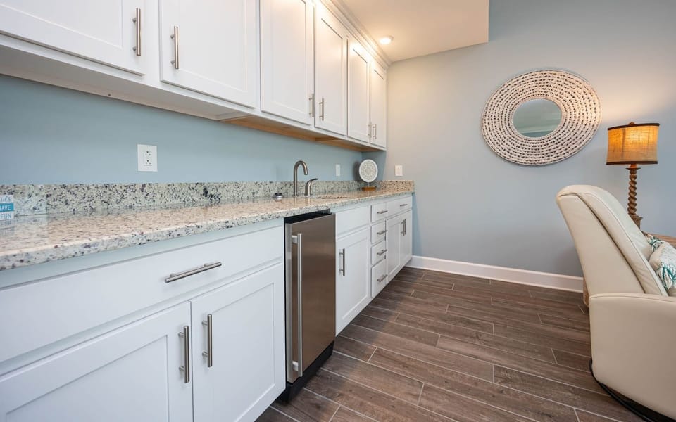 Condo, 2 Bedrooms | Interior