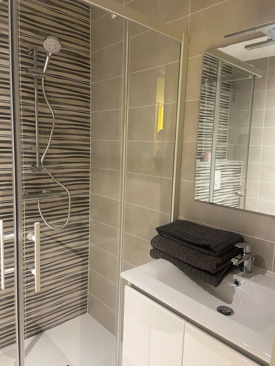 Deluxe Room | Bathroom