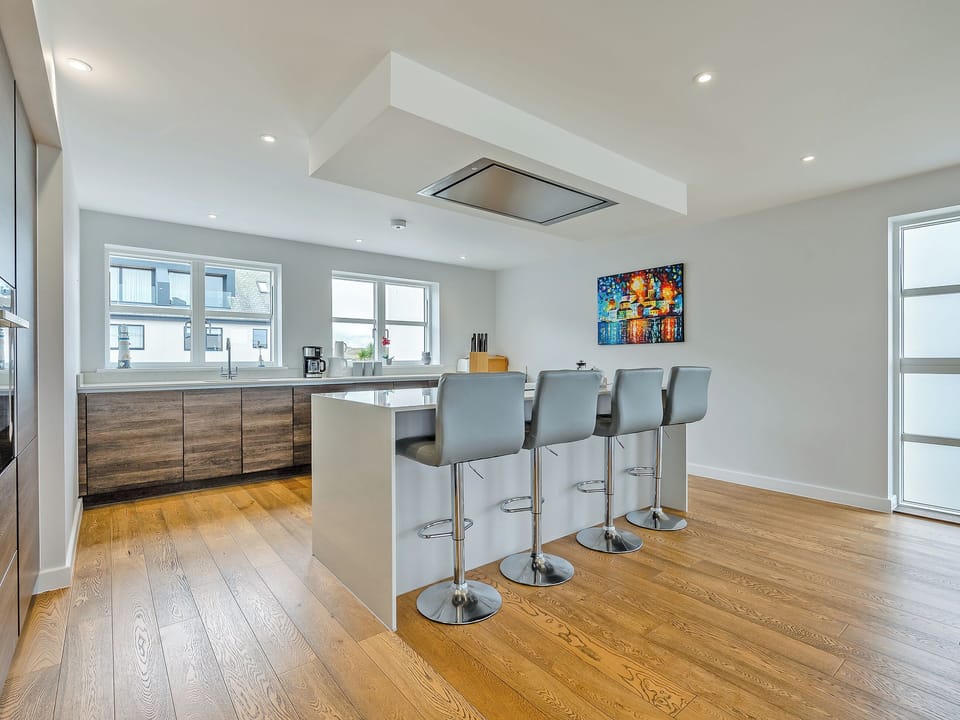 Open plan living space | 50 Degrees West, Holywell Bay, near Perranporth