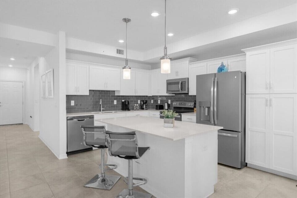 4751 Clock Tower Drive Unit 206 (12).jpg