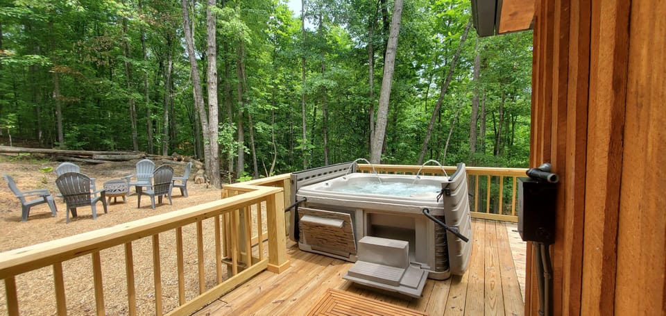 4-5 person Hot Tub