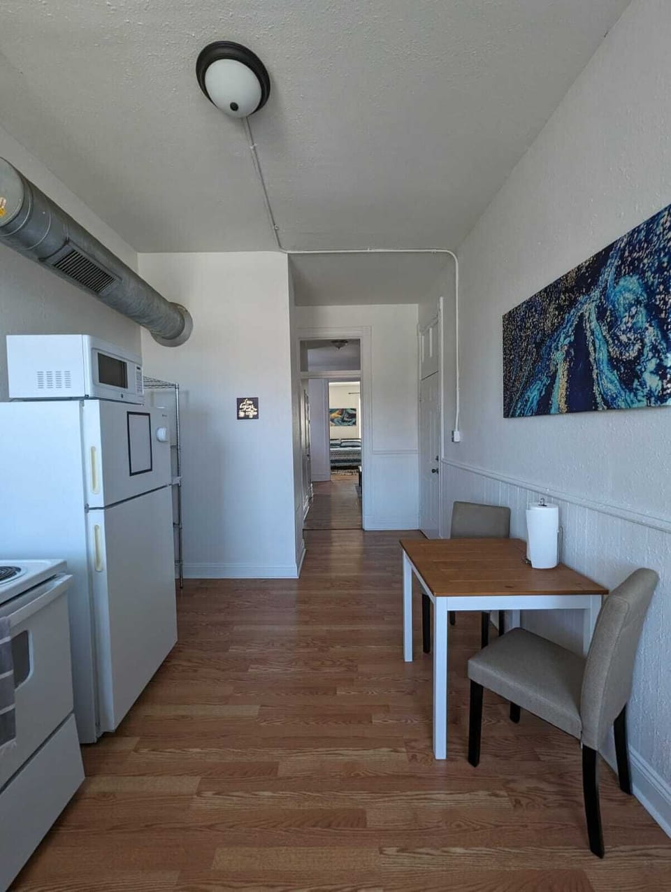 Our kitchen is cozy, where you can enjoy cooking delicious!