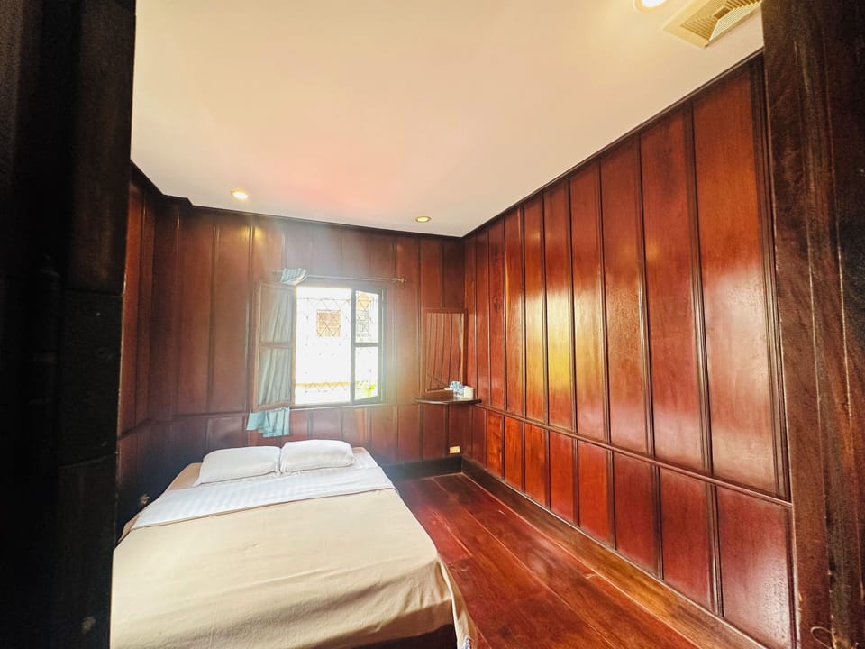 Standard Double Room | Free WiFi
