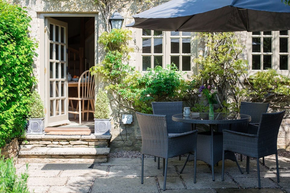 Enoch's Cottage - StayCotswold