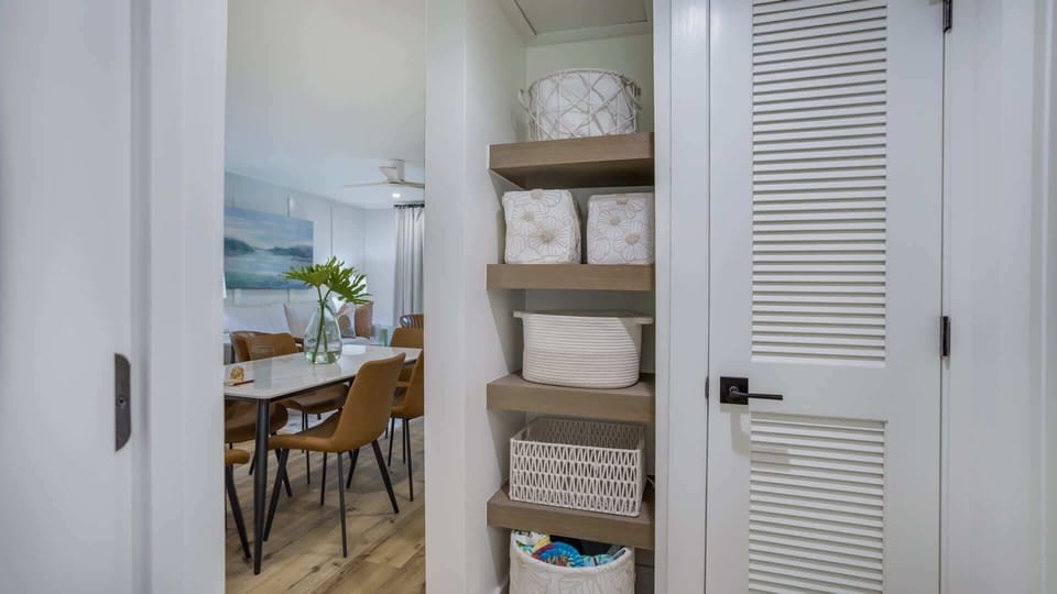 Your essentials await! Discover our well-stocked linen closet, complete with fresh towels and everything you need for a comfortable and enjoyable stay.