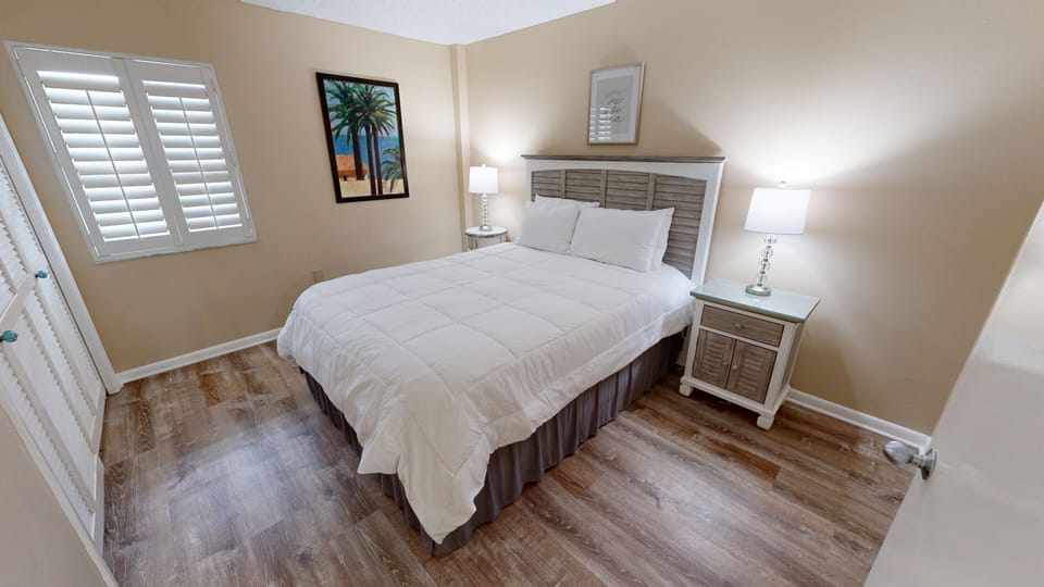 Condo, 2 Bedrooms | 2 bedrooms, iron/ironing board, WiFi (free)