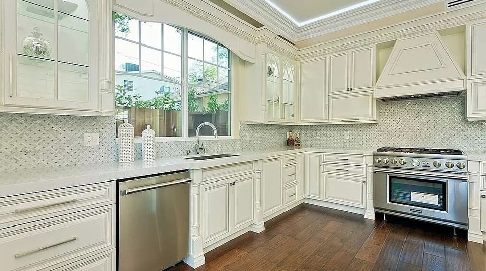 Gourmet Kitchen
